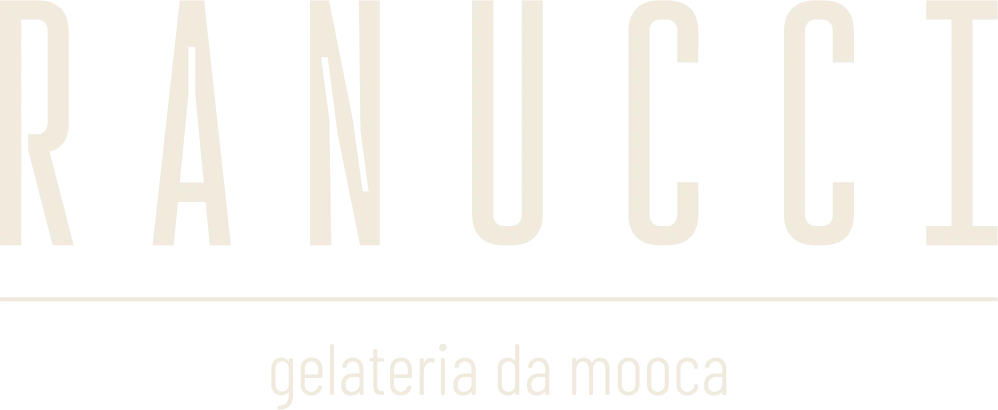 marca Ranucci em creme sobre verde